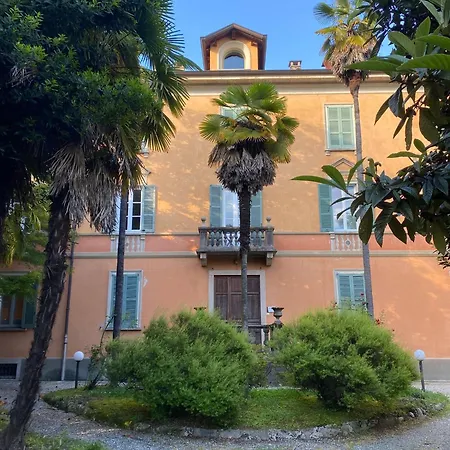 Lägenhet Giardino Delle Palme Verbania