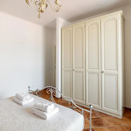 Apartment Giardino Delle Palme Verbania